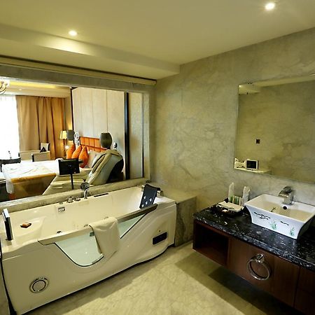 Hotel The Panache Patna  Zewnętrze zdjęcie